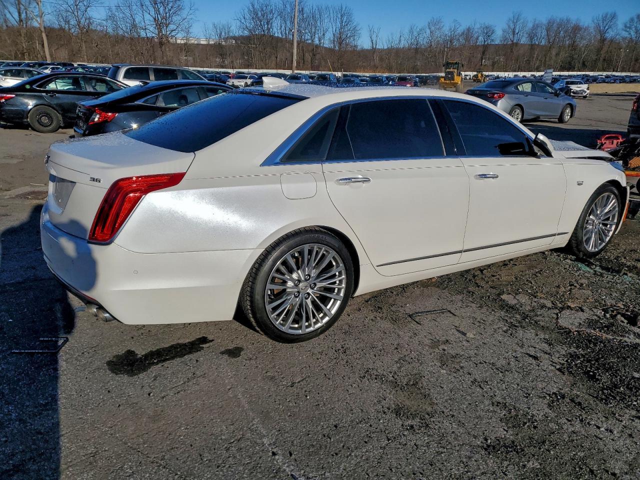 2016 Cadillac Ct6 Premium - Фото 3