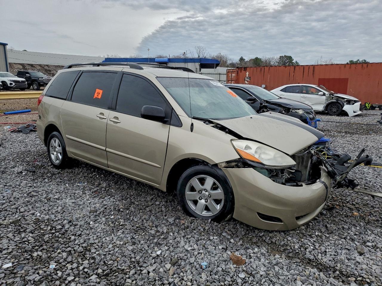 2008 Toyota Sienna Le 8-Passenger - Фото 4
