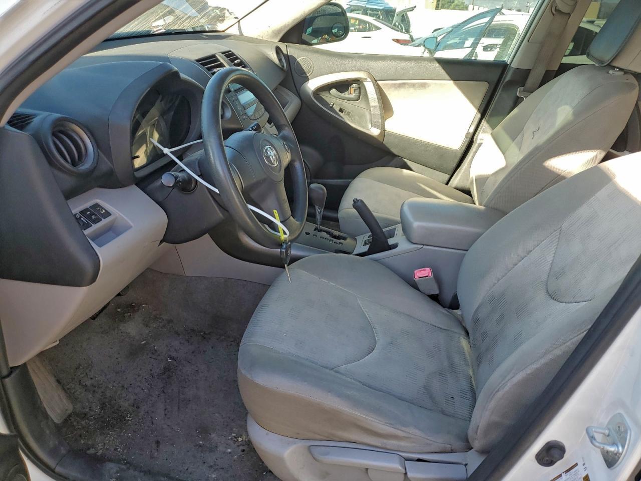 2009 Toyota Rav4 - Image 7