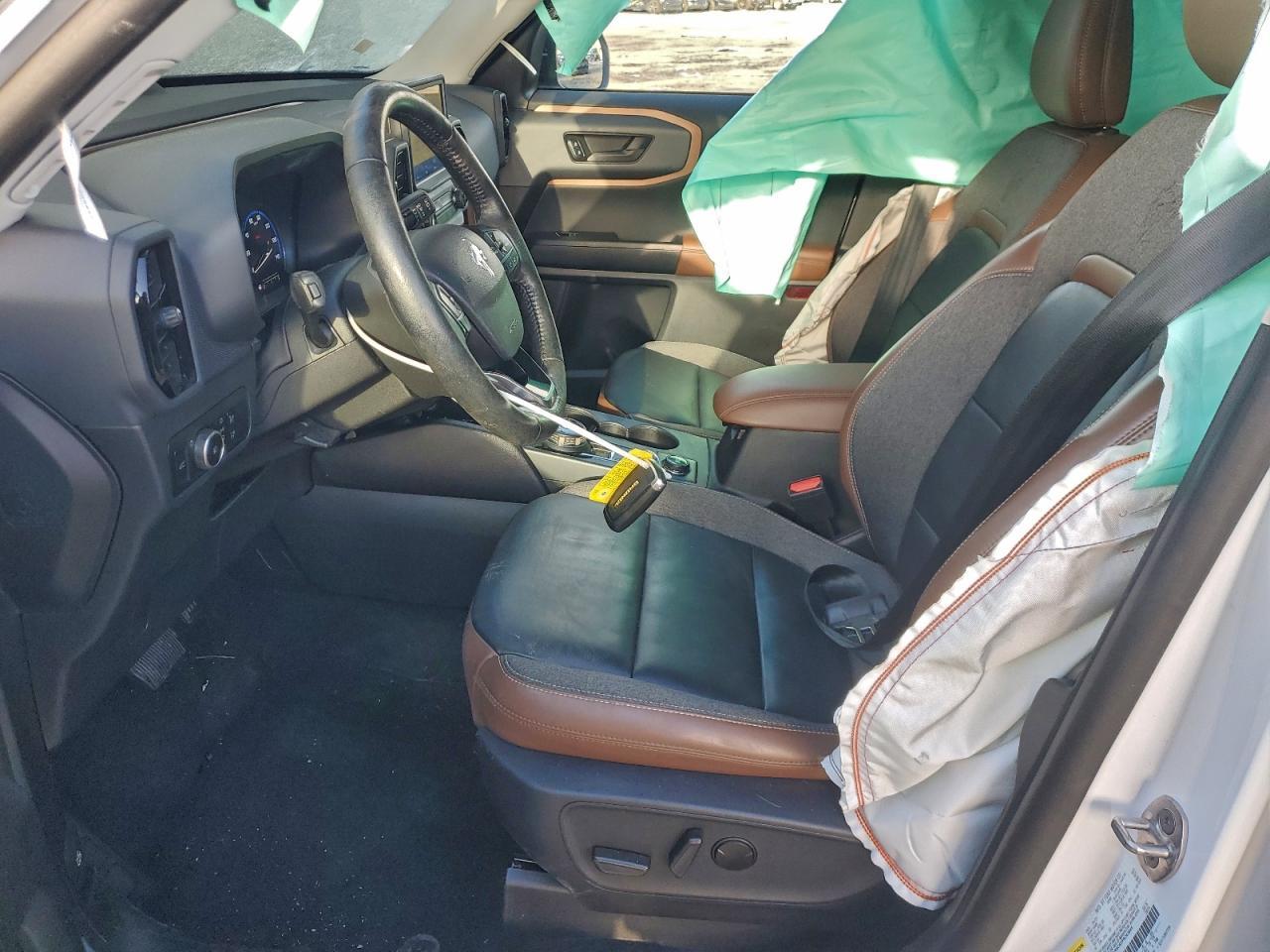 2023 Ford Bronco Sport Outer Banks - Фото 7