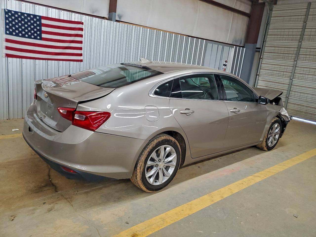 2023 Chevrolet Malibu Lt - Фото 3