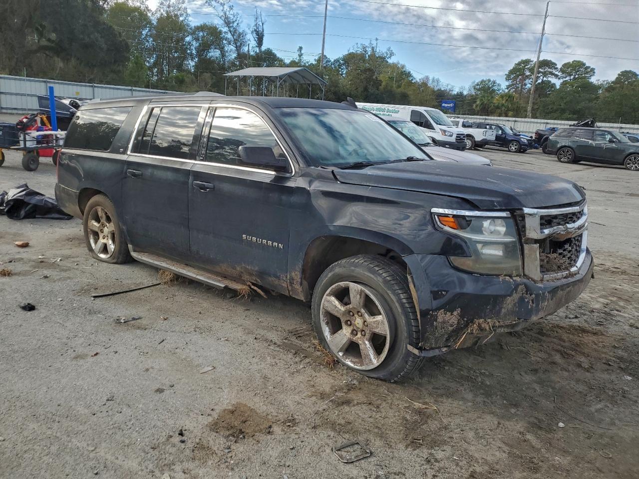 2015 Chevrolet Suburban C1500 Lt - Фото 4