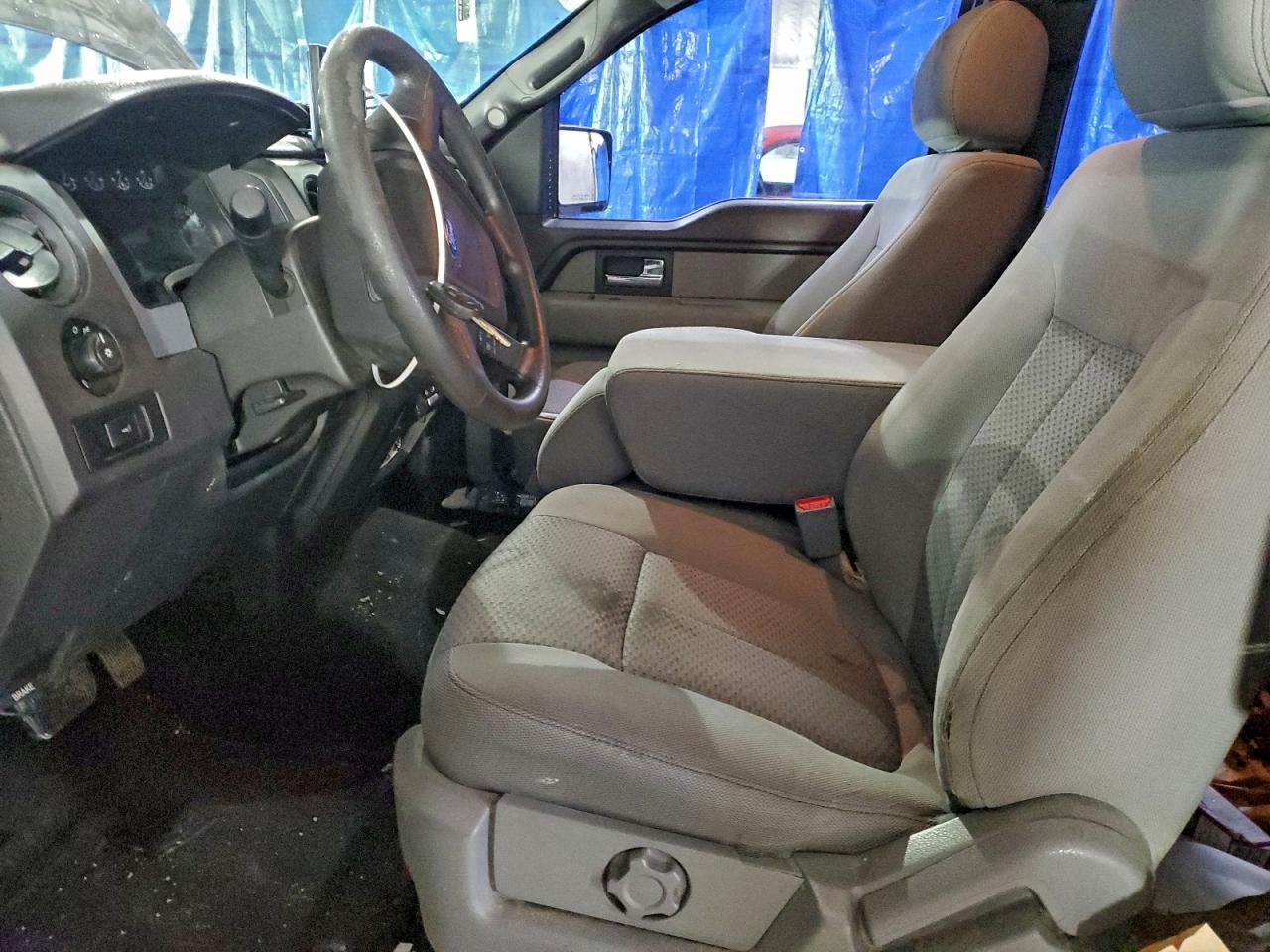 2013 Ford F150 Super Cab - Фото 7