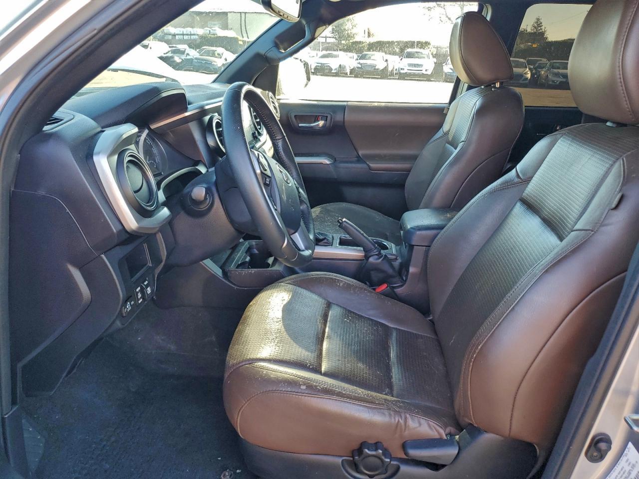 2017 Toyota Tacoma Double Cab - Фото 7