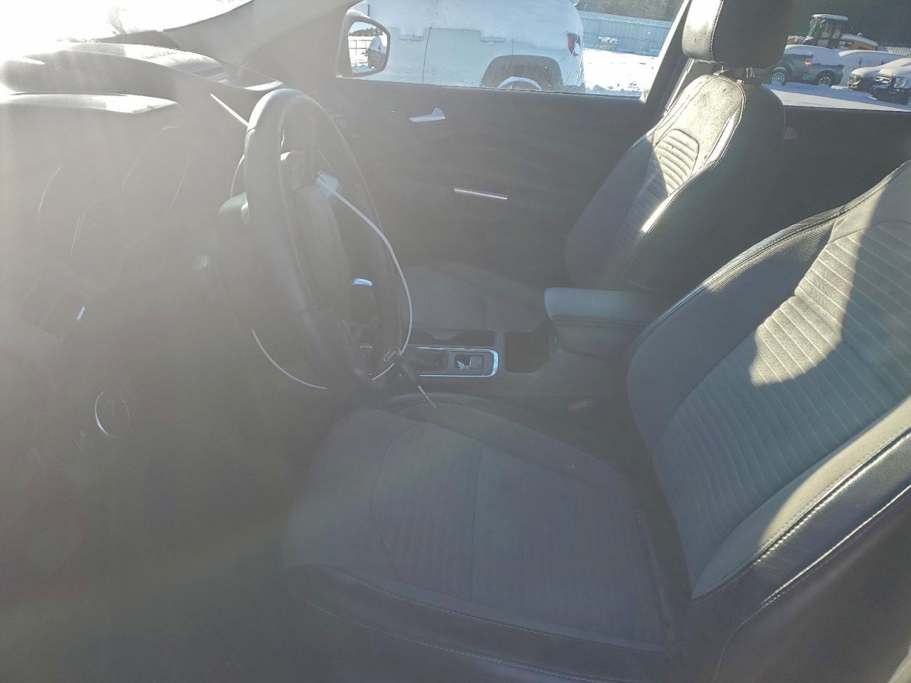 2017 Ford Escape Se - Фото 7