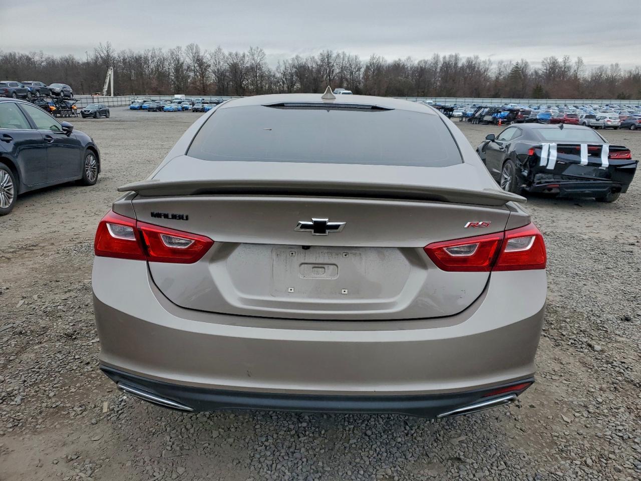 2022 Chevrolet Malibu Rs - Image 6