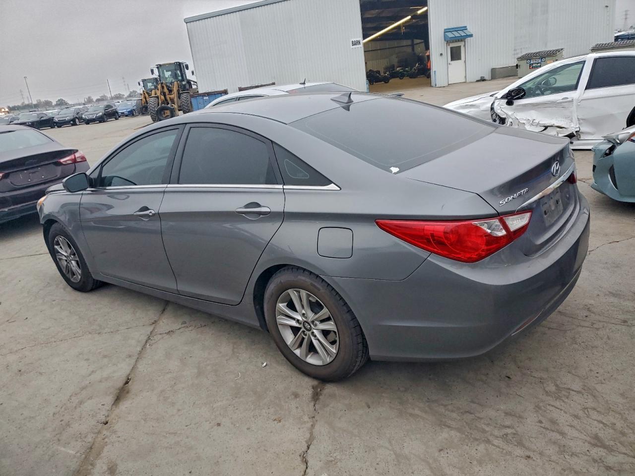 2013 Hyundai Sonata Gls - Фото 2