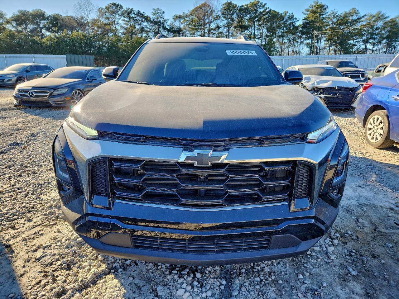 2025 Chevrolet Equinox Activ - Image 5