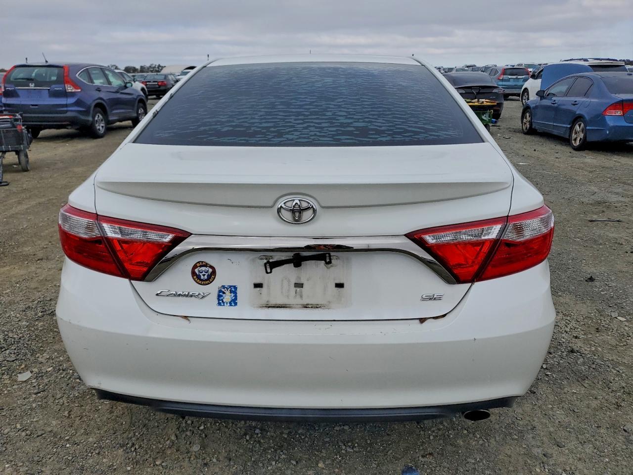 2015 Toyota Camry Le - Фото 6
