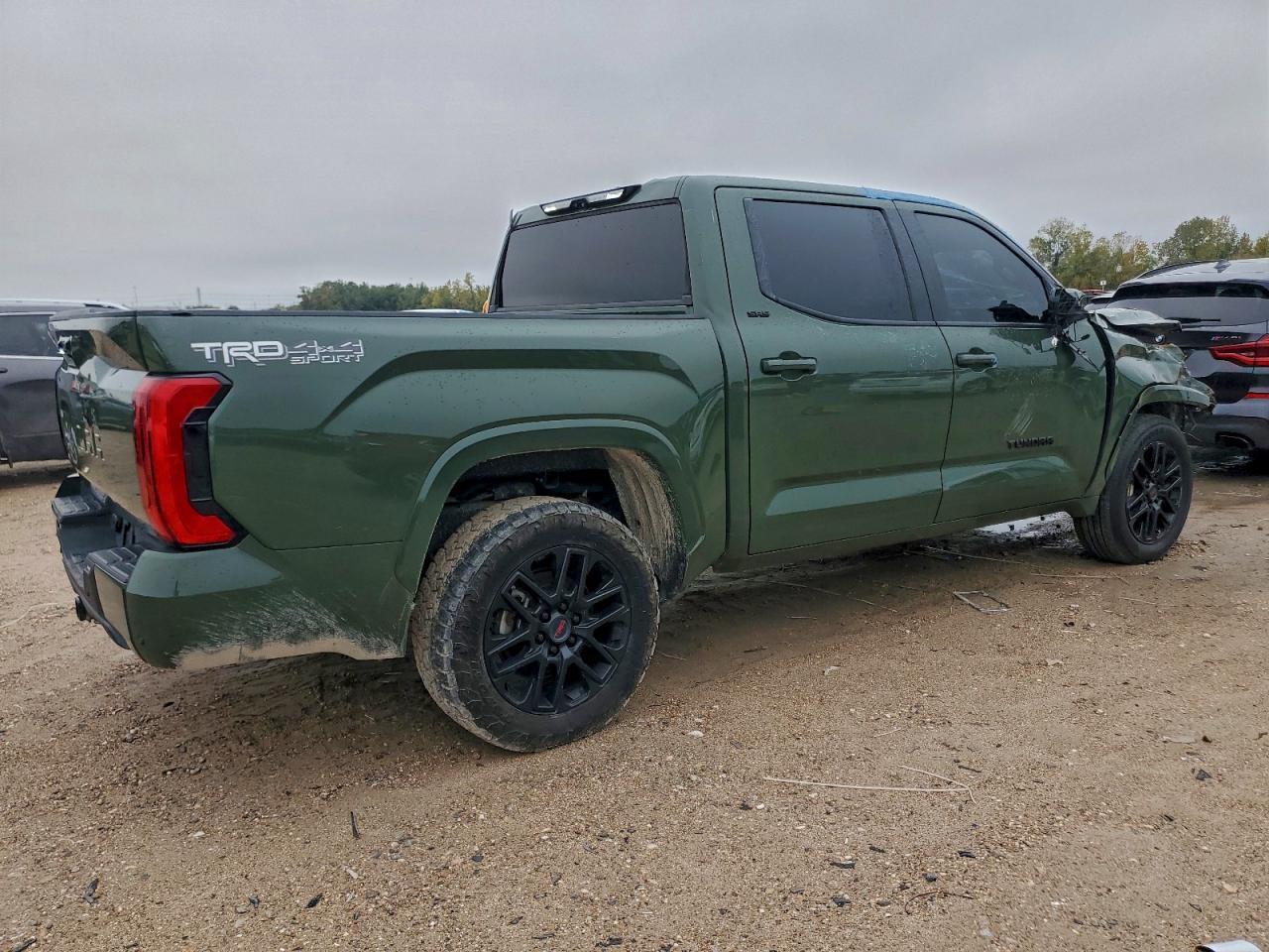 2023 Toyota Tundra Crewmax Sr - Фото 3