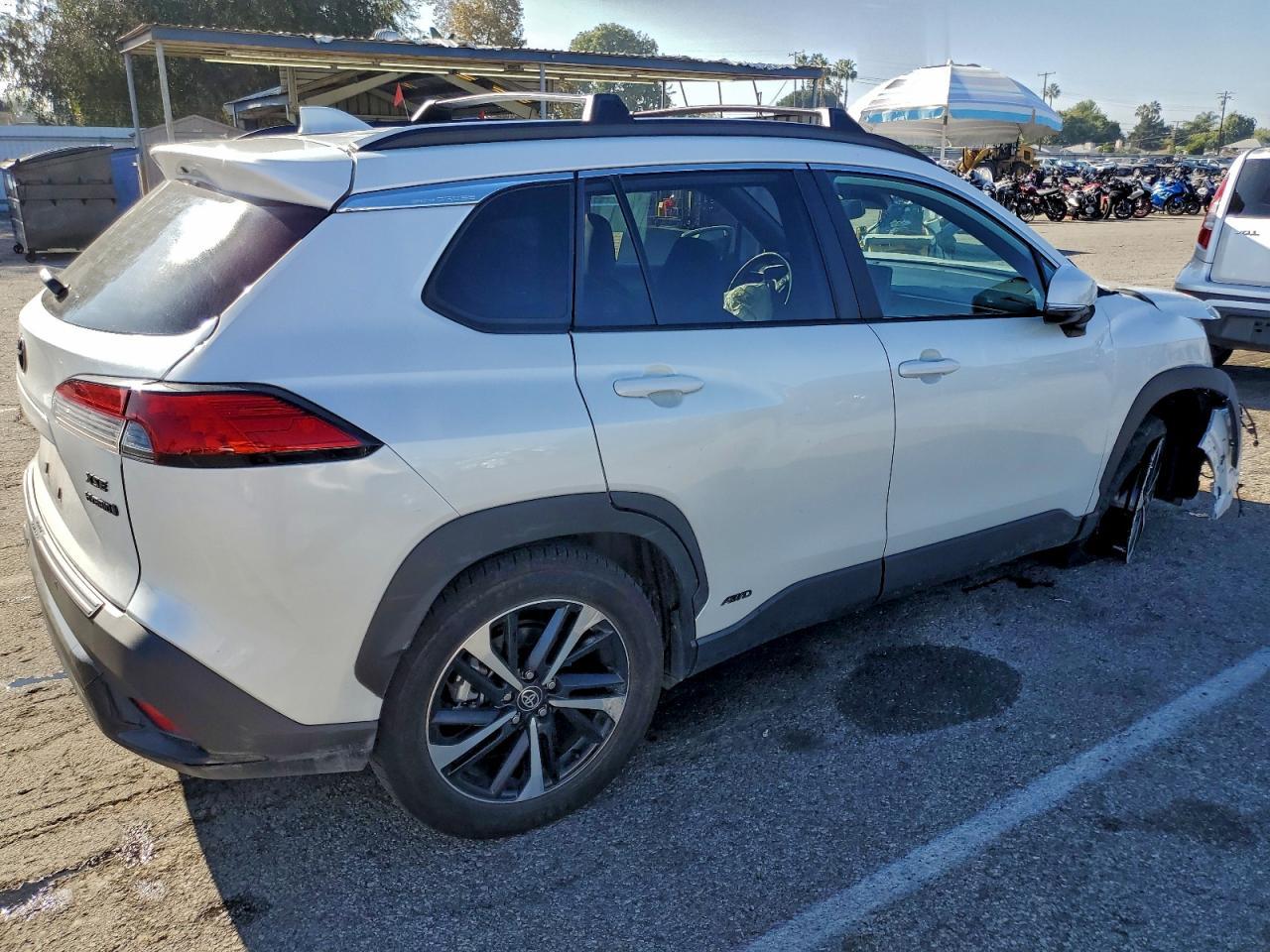 2024 Toyota Corolla Cross Se - Фото 3