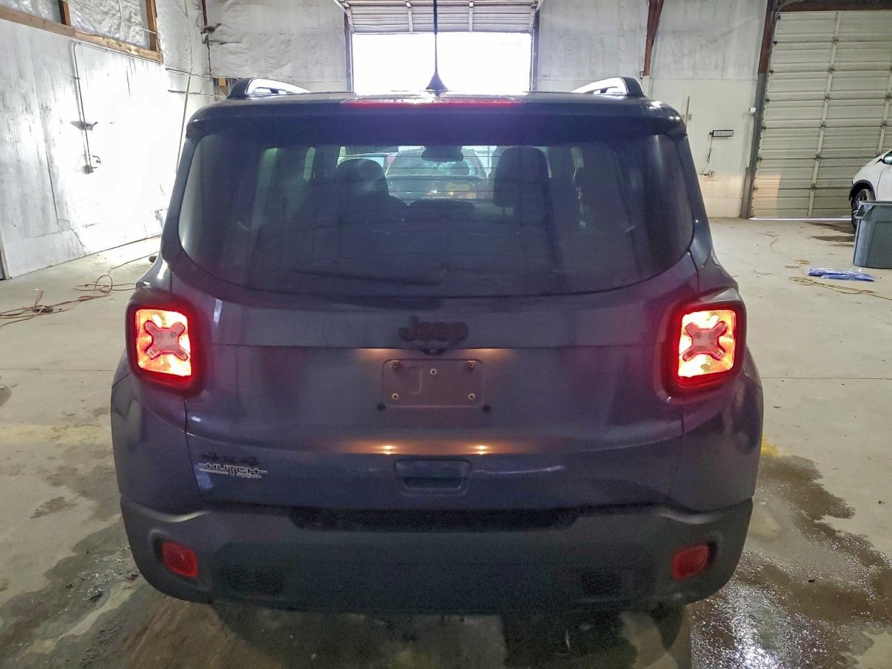 2021 Jeep Renegade Sport - Фото 6