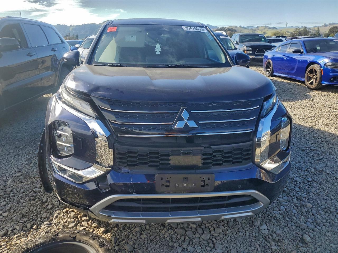 2023 Mitsubishi Outlander Se - Фото 5