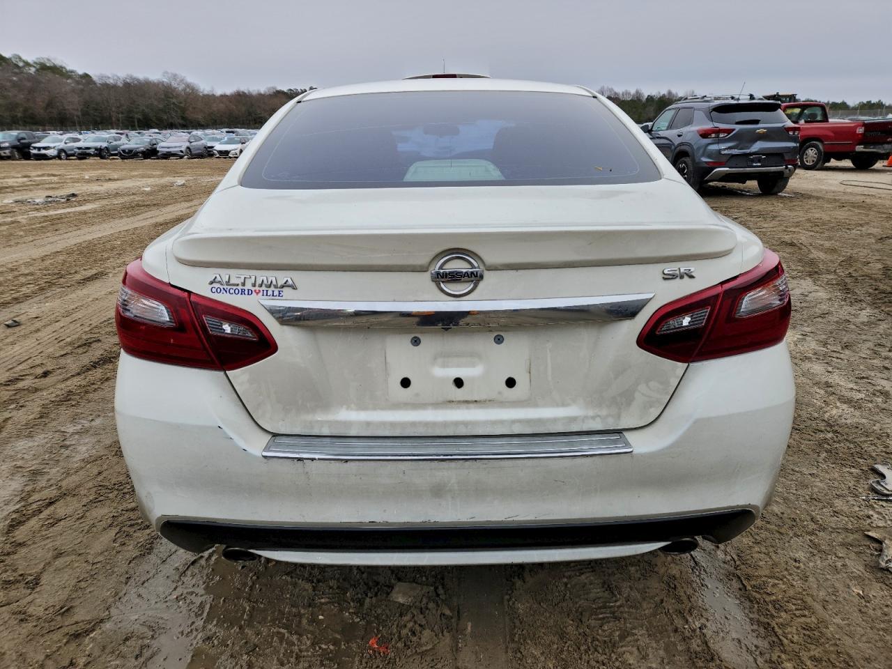 2017 Nissan Altima 2.5 - Фото 6