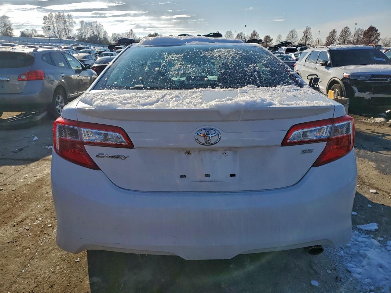 2014 Toyota Camry L - Фото 6