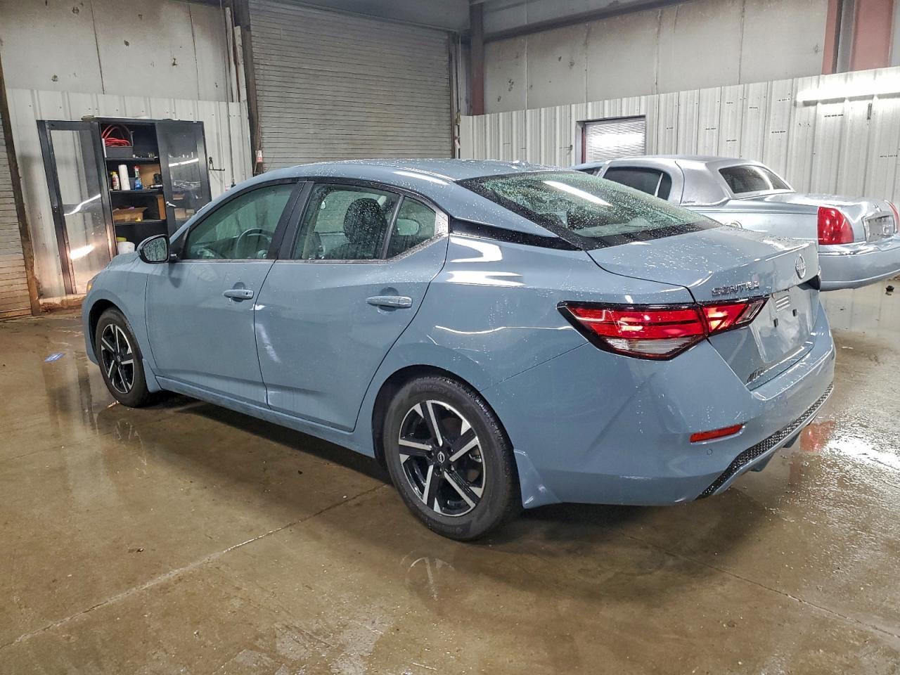 2025 Nissan Sentra Sv - Фото 2