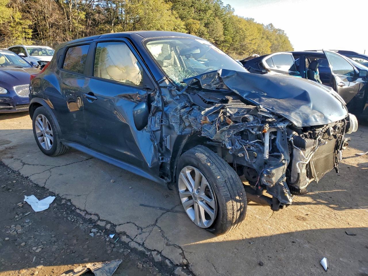 2014 Nissan Juke S - Фото 4