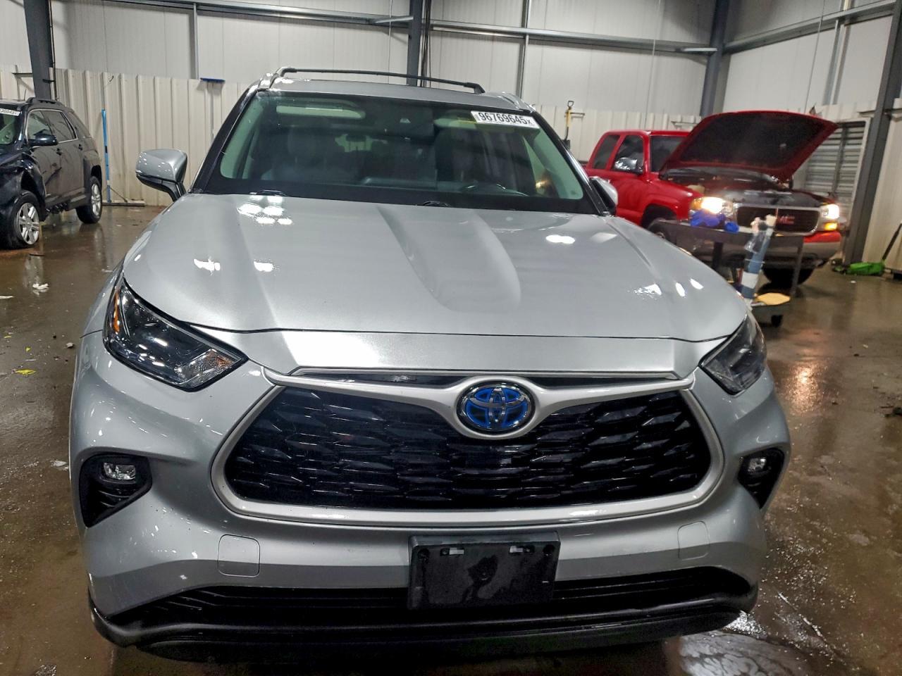 2022 Toyota Highlander Hybrid Xle - Фото 5