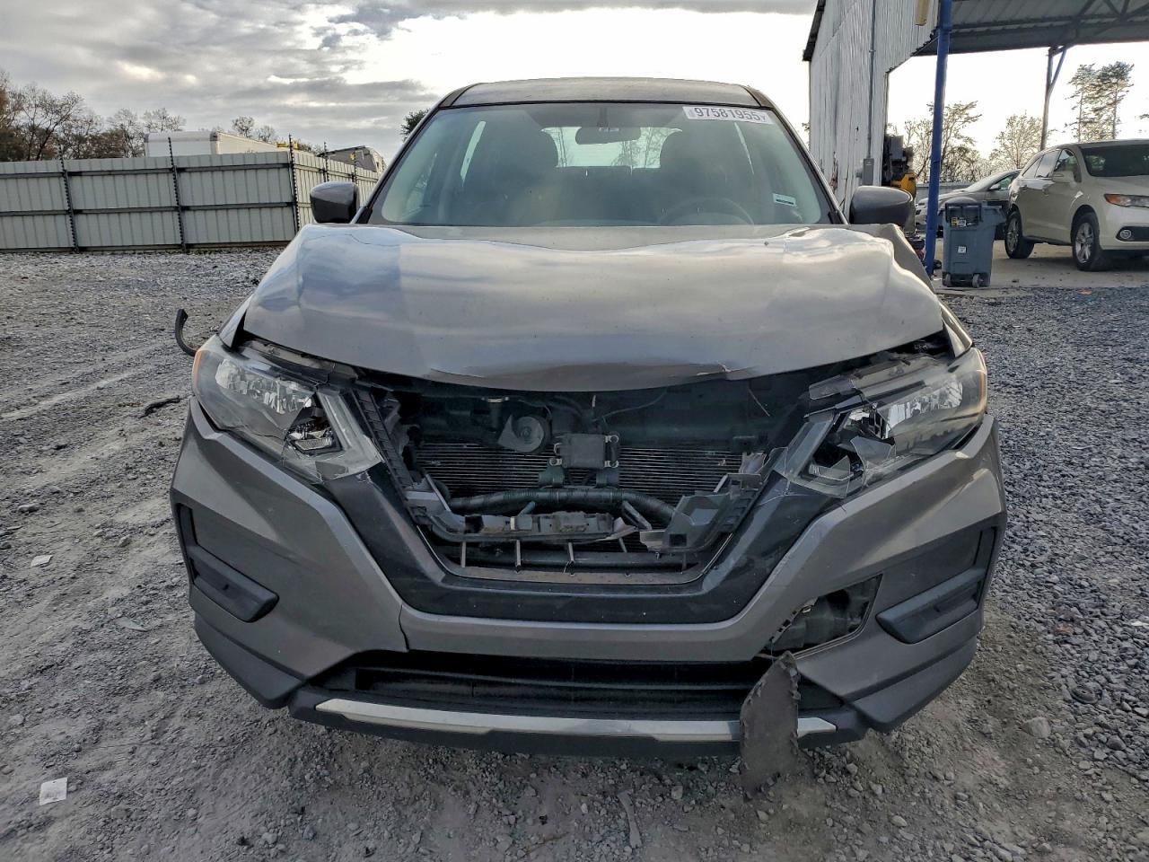 2018 Nissan Rogue S - Фото 5