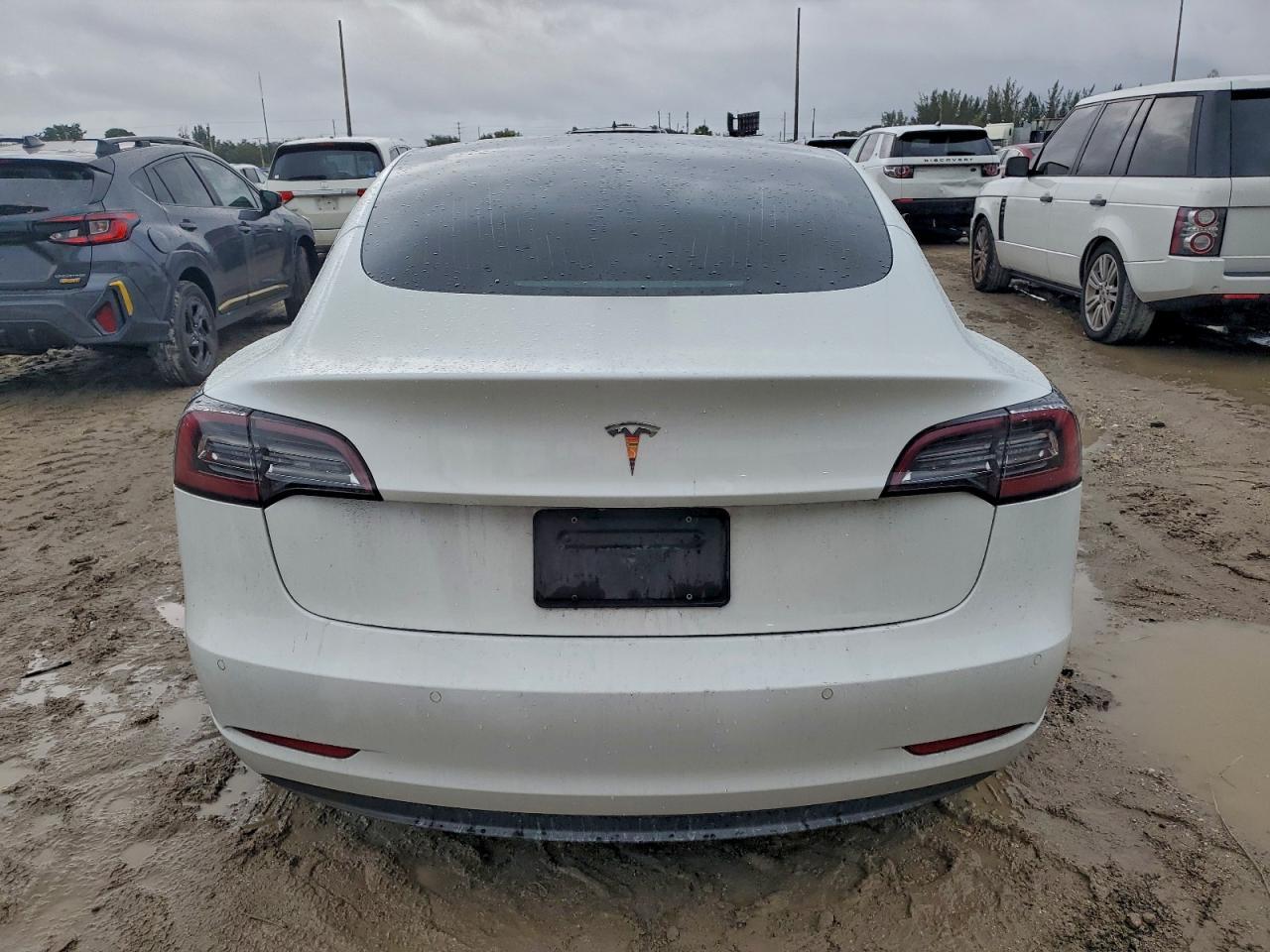 2020 Tesla Model 3 - Фото 6