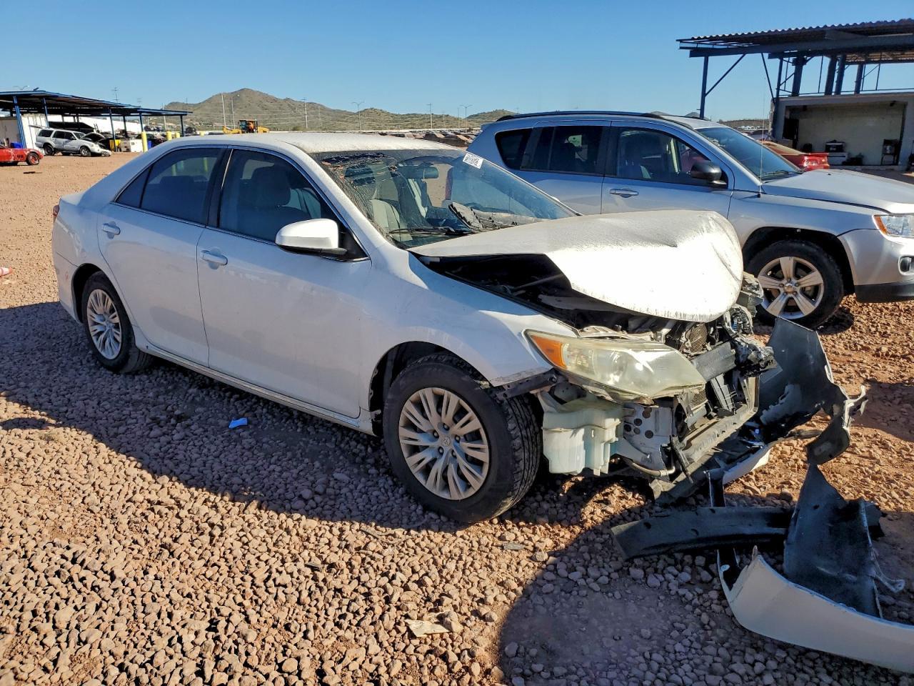 2013 Toyota Camry L - Image 4