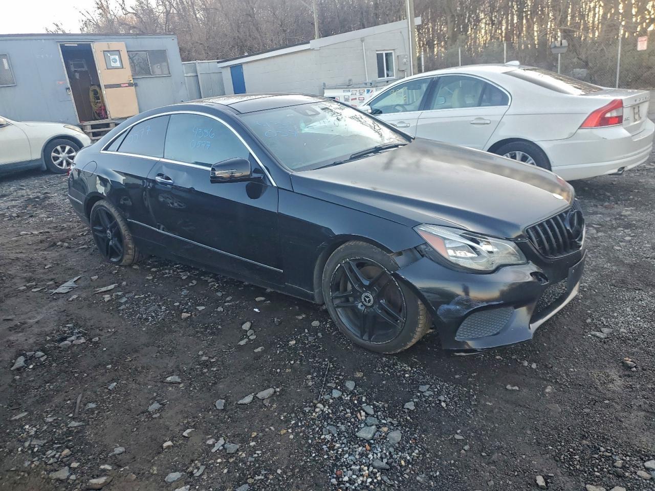 2014 Mercedes-Benz E 350 4Matic - Image 4