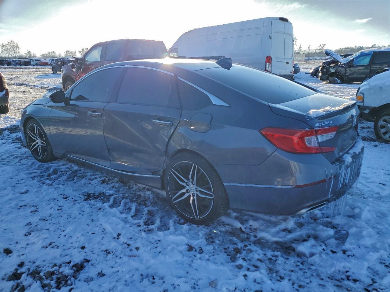 2021 Honda Accord Touring - Image 2