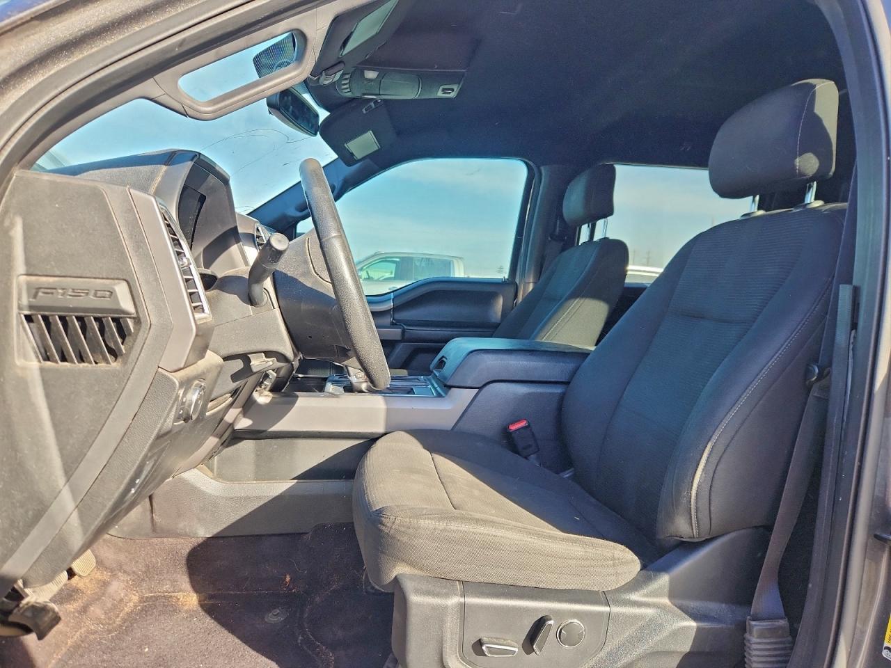 2015 Ford F150 Supercrew - Image 7