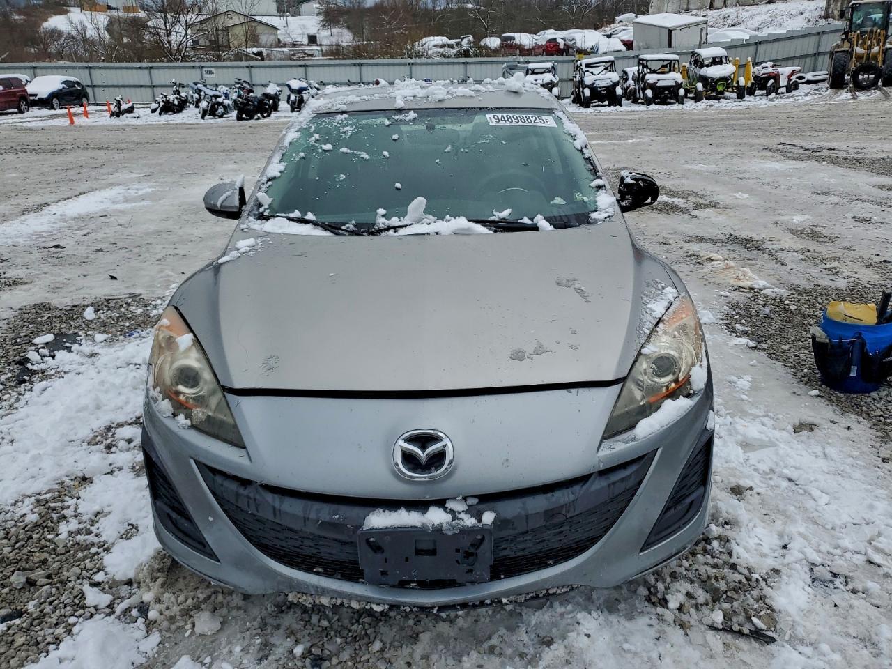 2011 Mazda 3 I - Image 5
