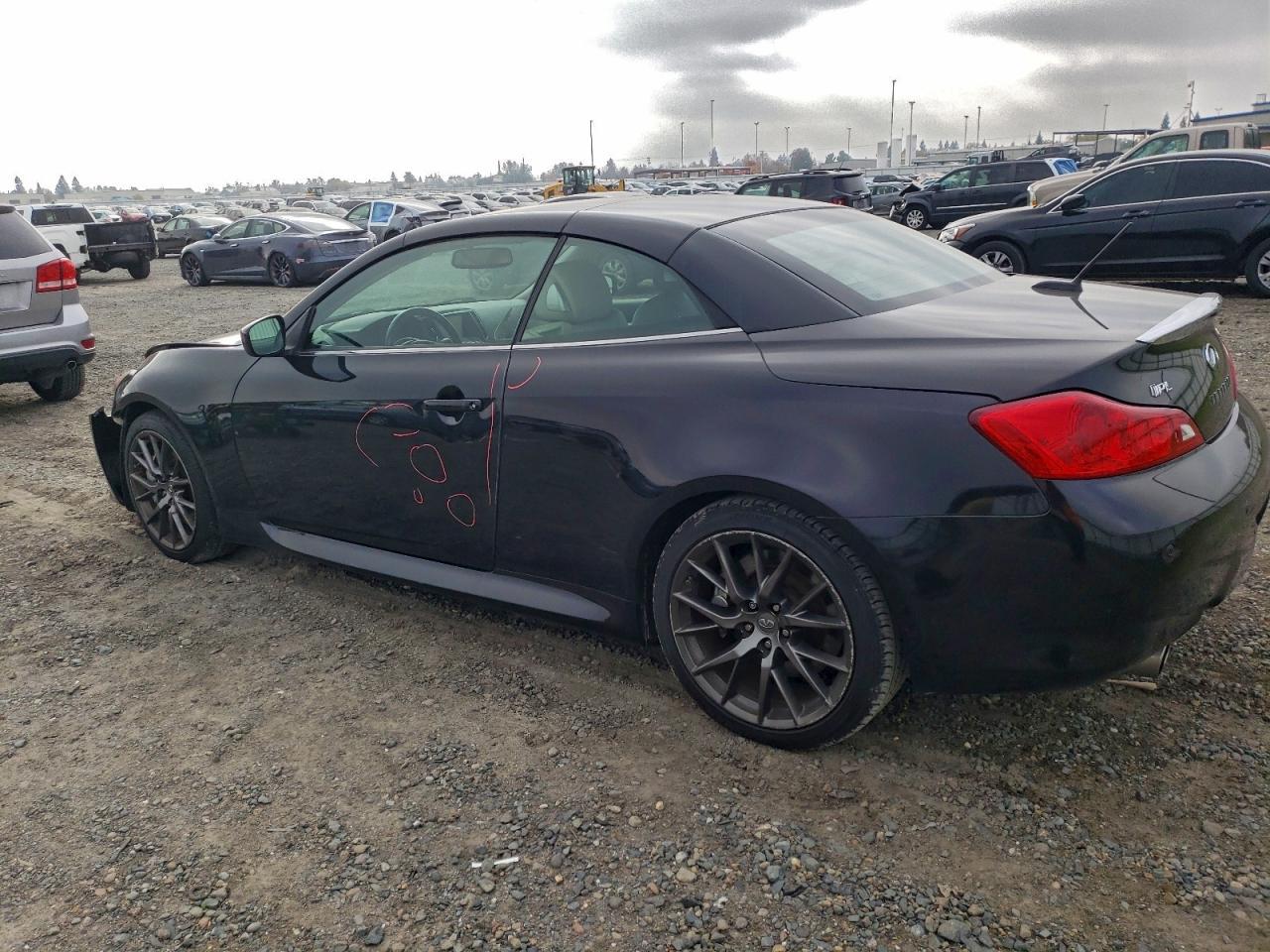 2013 Infiniti G37 Sport - Фото 2