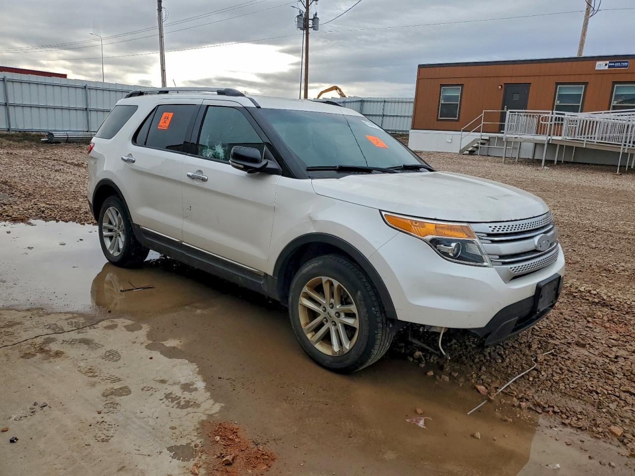 2015 Ford Explorer Xlt - Image 4