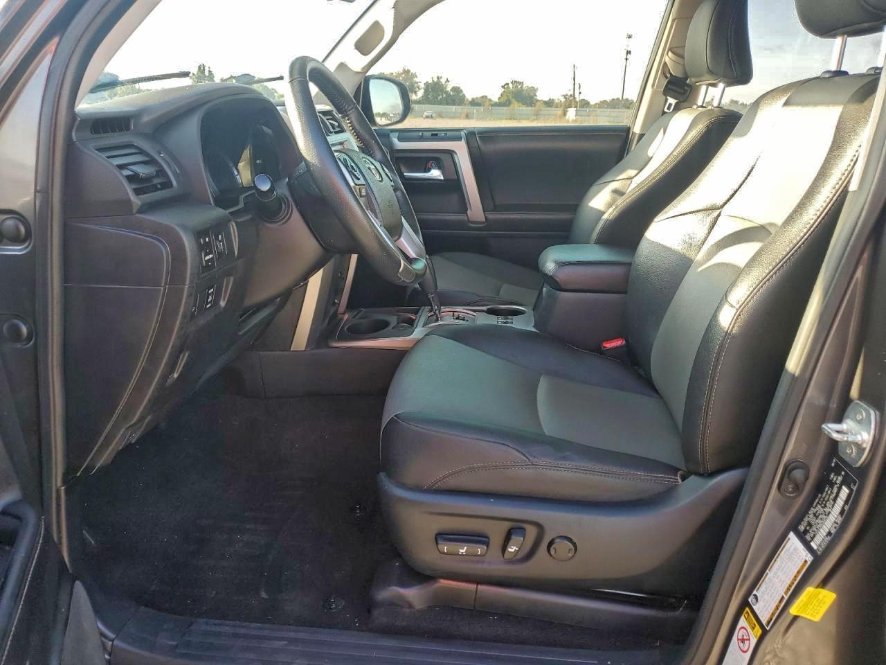 2019 Toyota 4Runner Sr5 - Image 7