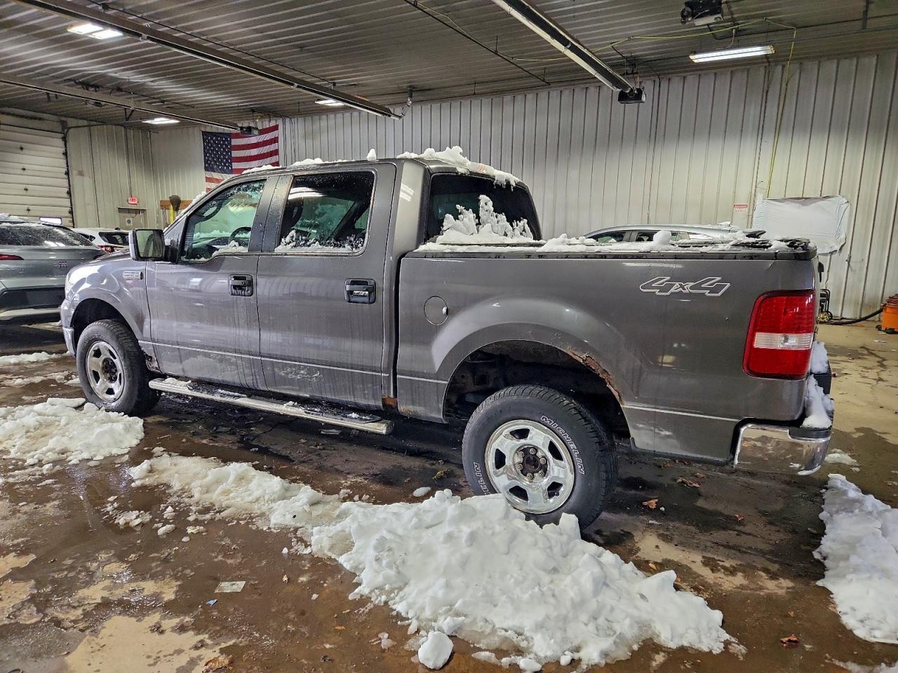 2005 Ford F-150 - Image 2