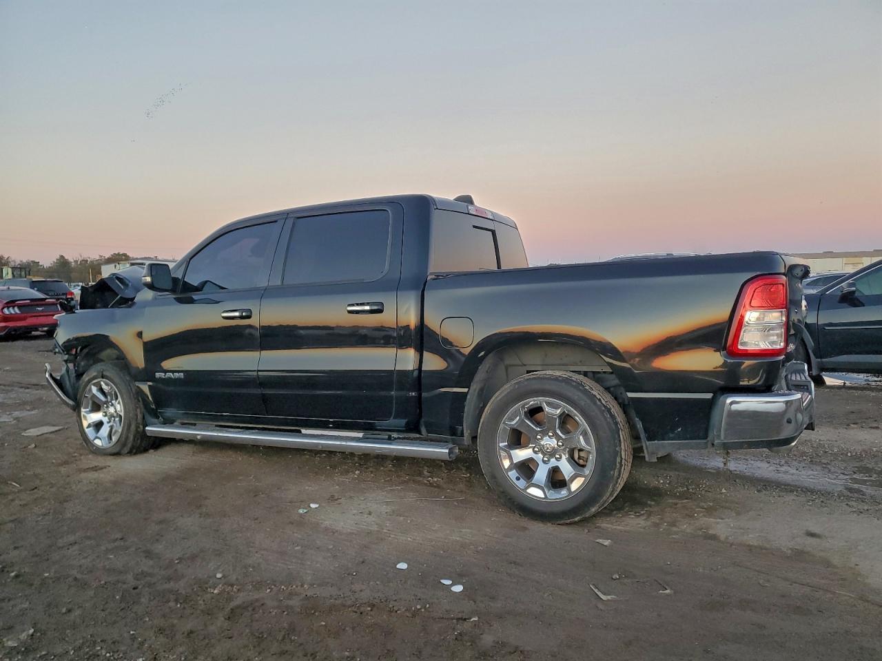 2019 Ram 1500 Big Horn/Lone Star - Фото 2