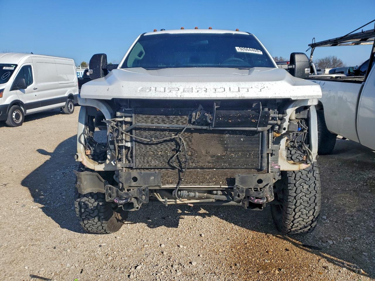 2019 Ford F350 Super Duty - Image 5