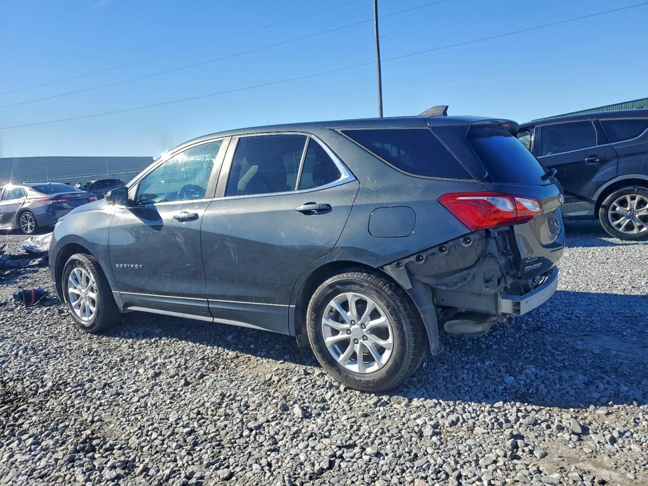 2021 Chevrolet Equinox Lt - Фото 2