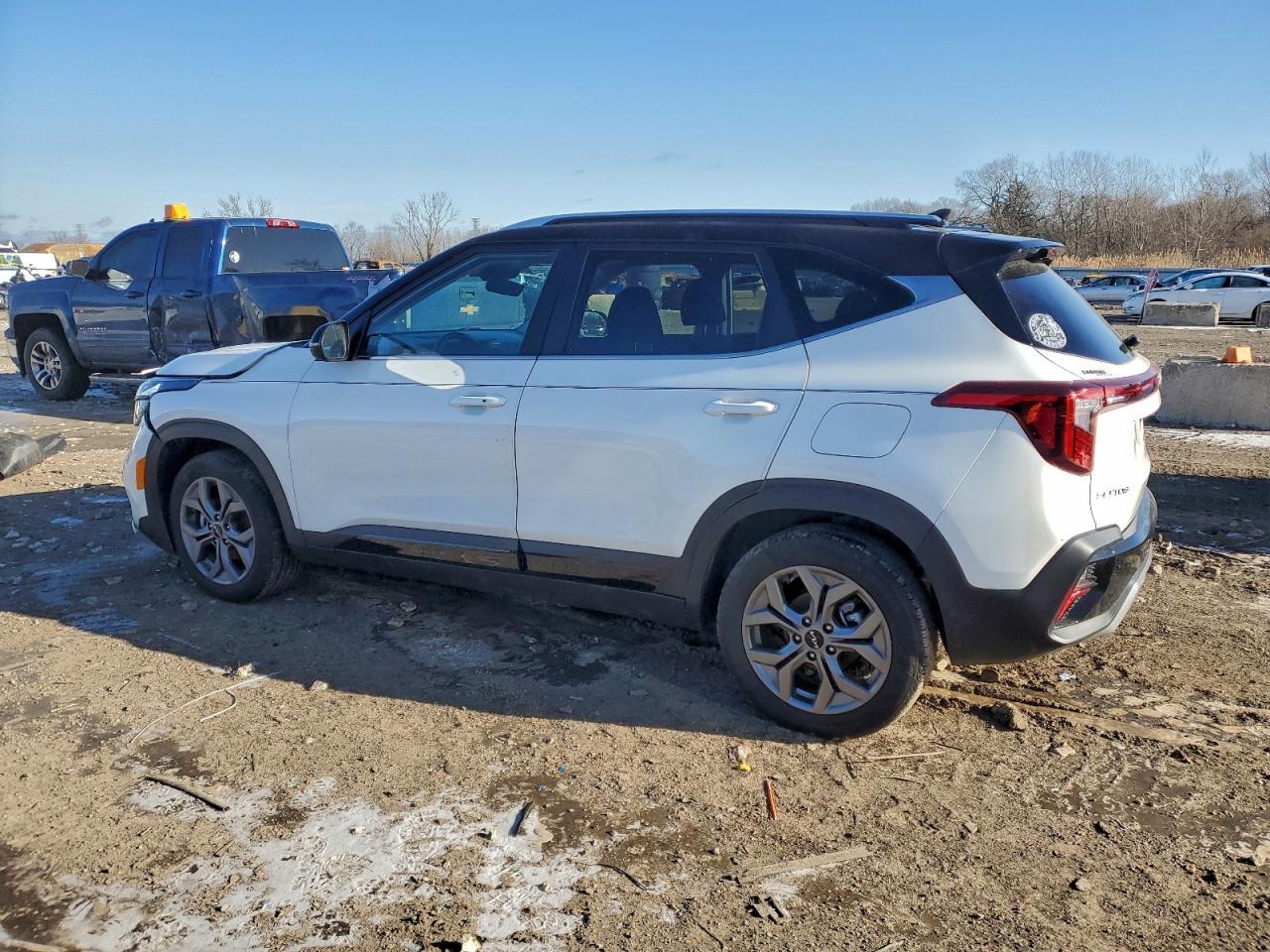2024 Kia Seltos S - Фото 2