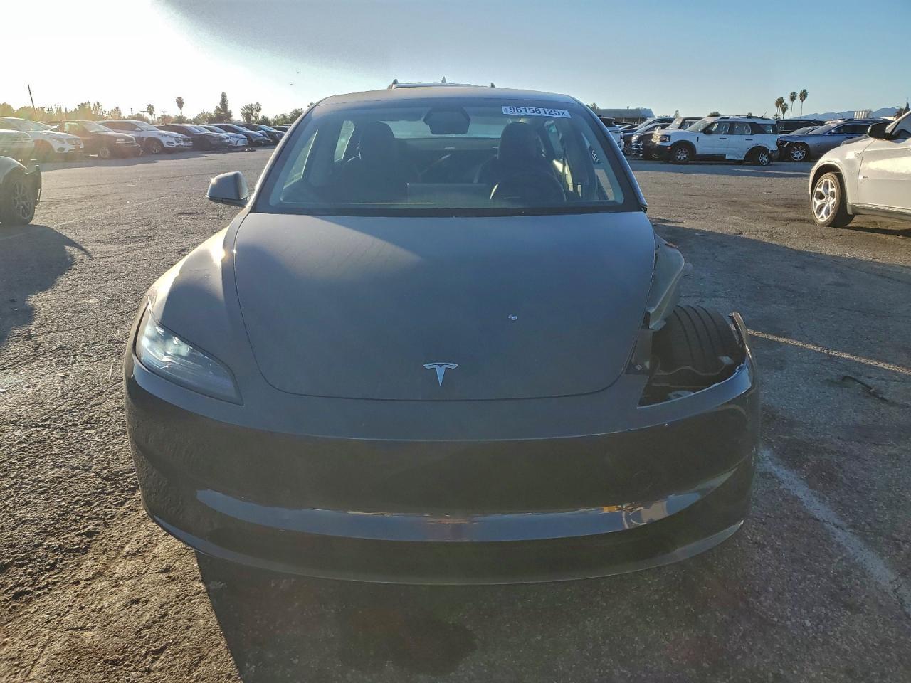 2024 Tesla Model 3 - Фото 5