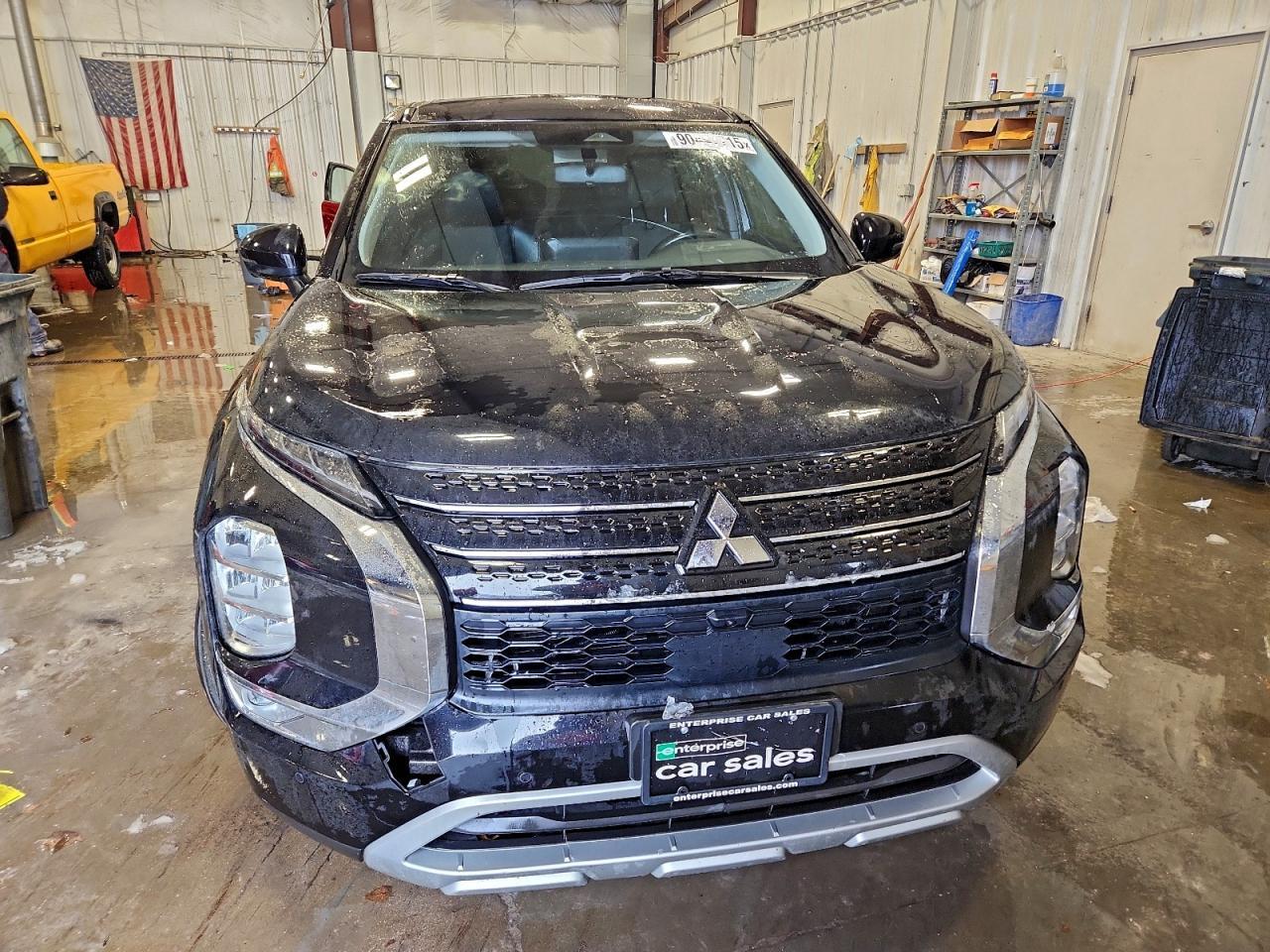 2023 Mitsubishi Outlander Se - Фото 5
