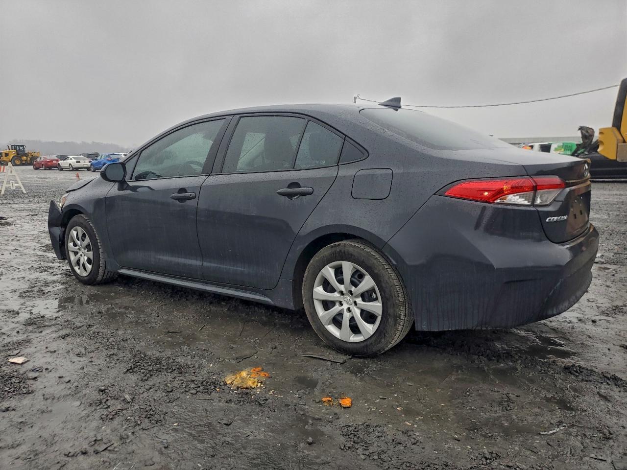 2023 Toyota Corolla Le - Image 2