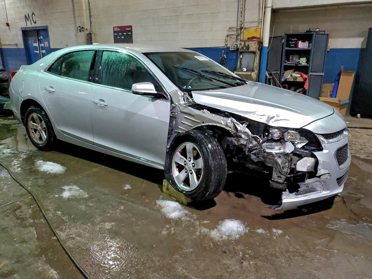 2015 Chevrolet Malibu 1Lt - Фото 4