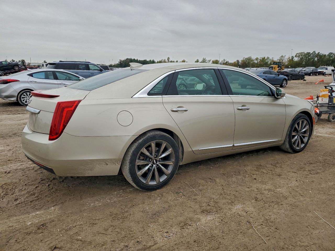 2016 Cadillac Xts - Image 3