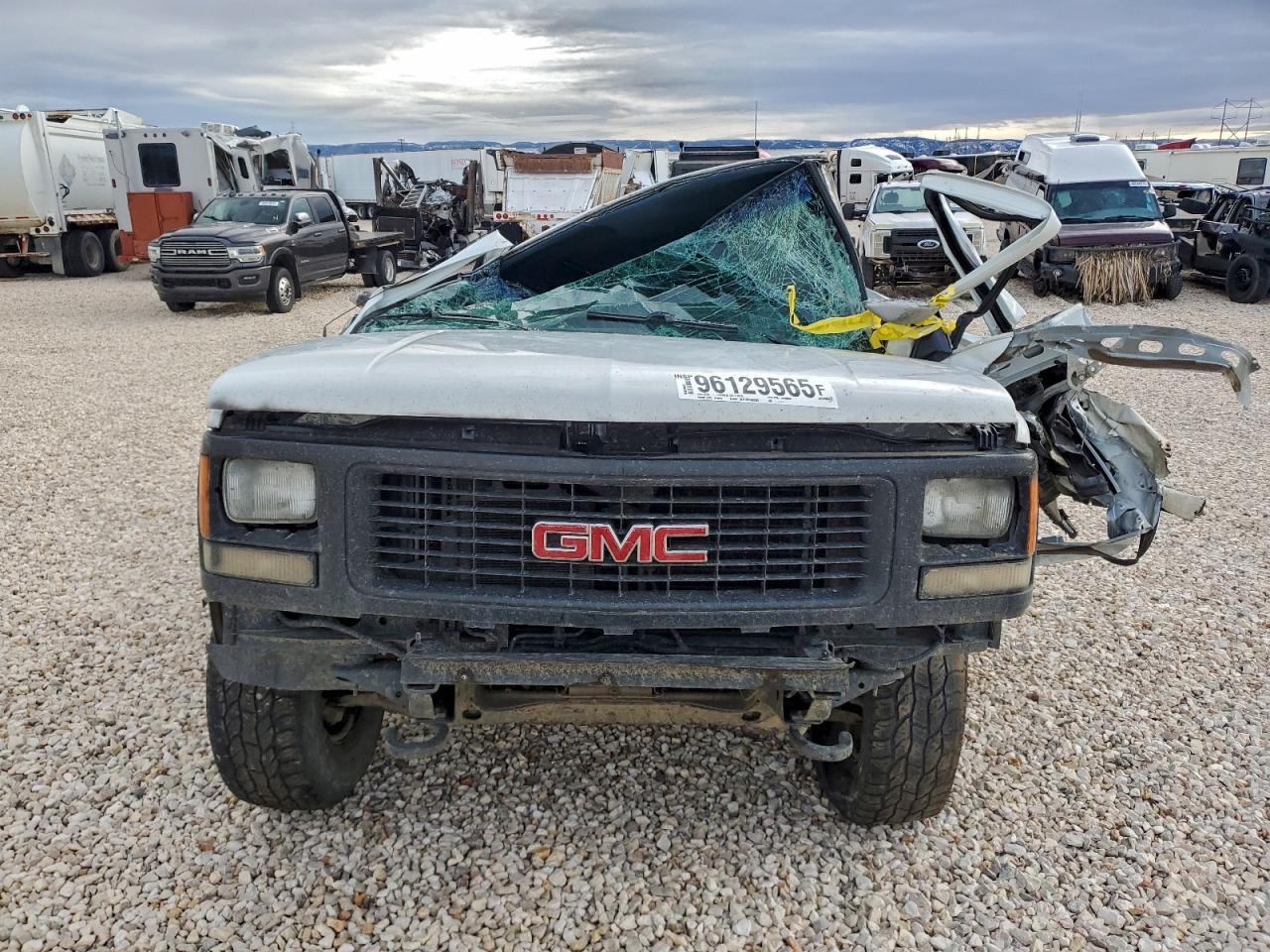 1994 GMC Sierra K2500 - Image 5