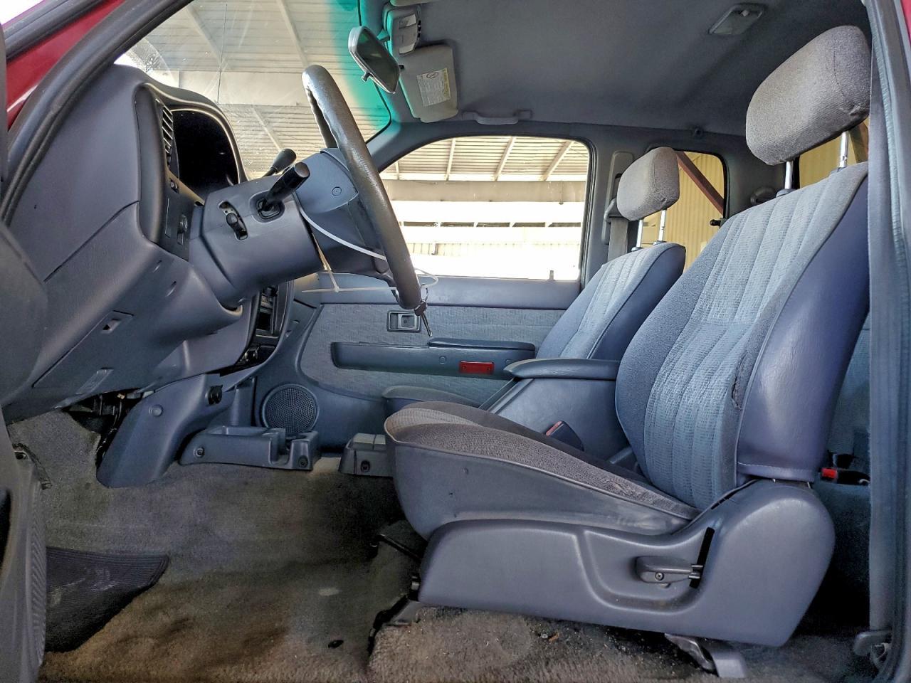 1999 Toyota Tacoma Xtracab - Image 7