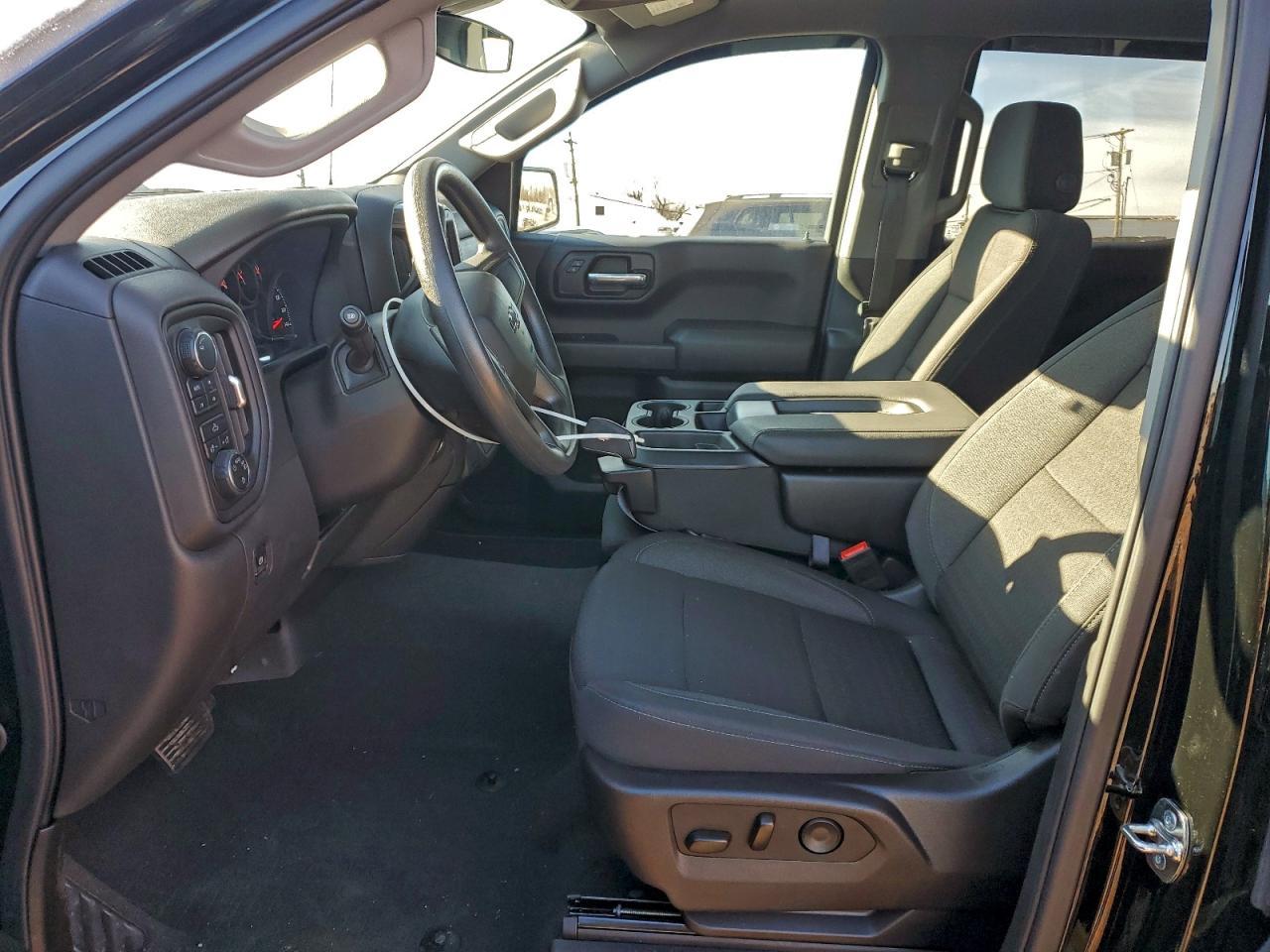 2025 Chevrolet Silverado K1500 Trail Boss Custom - Фото 7