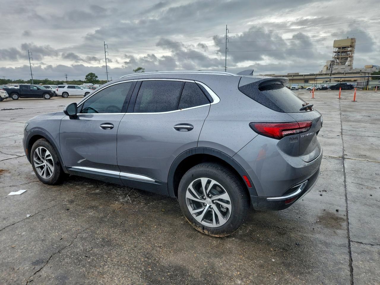 2021 Buick Envision Essence - Image 3