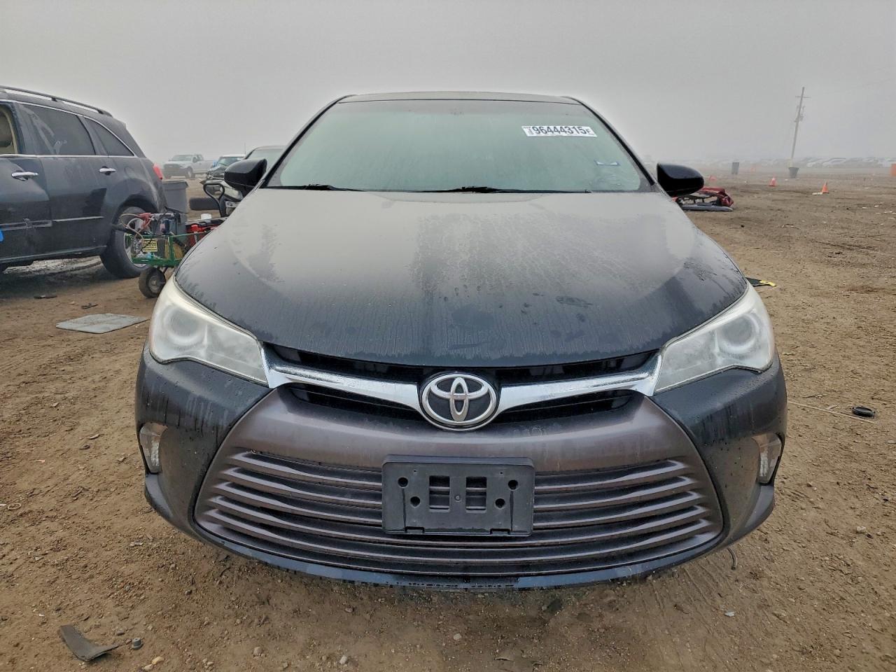 2015 Toyota Camry Le - Фото 5