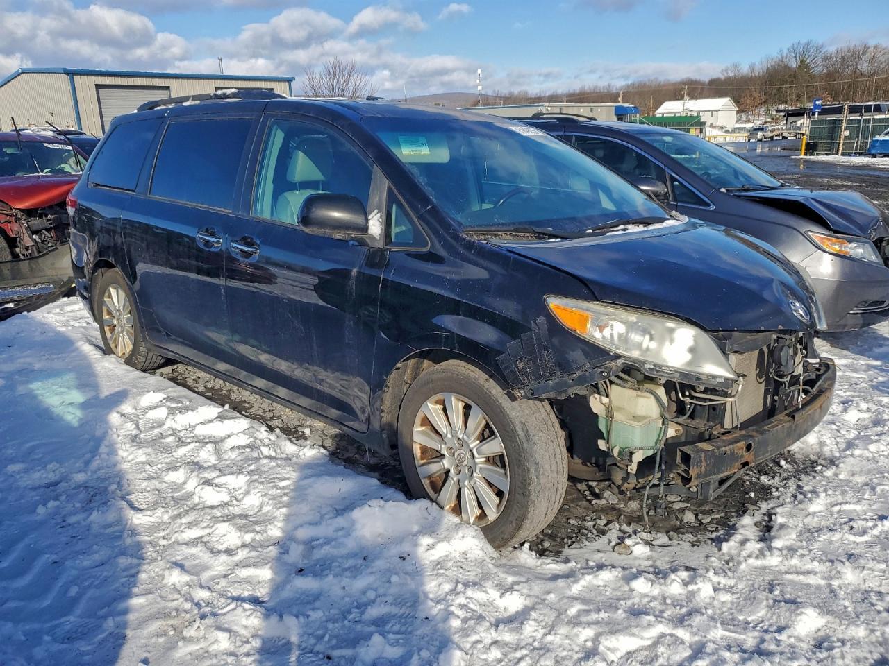 2012 Toyota Sienna Xle - Image 4