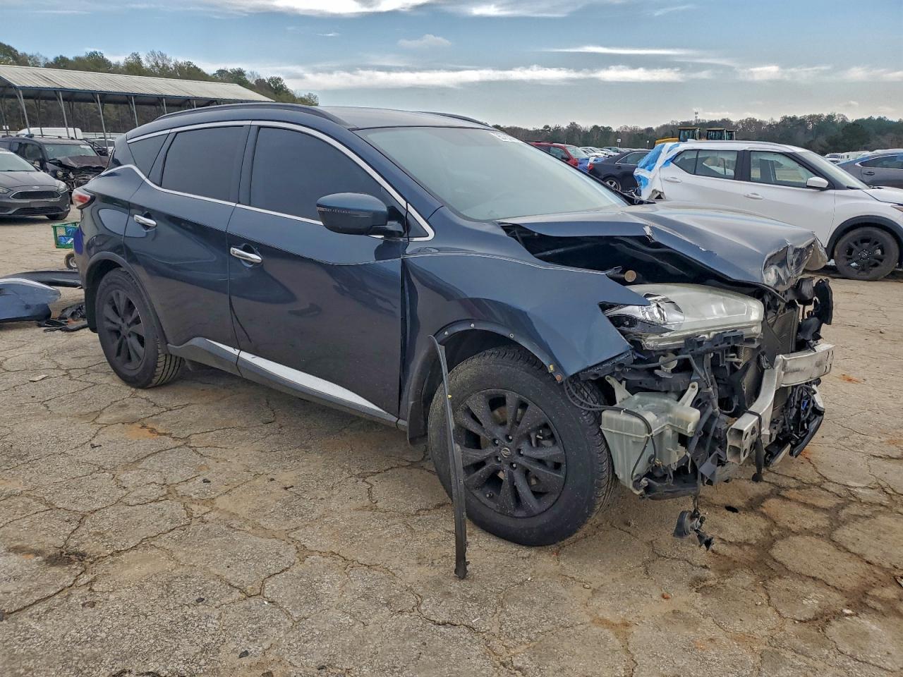 2015 Nissan Murano S - Image 4