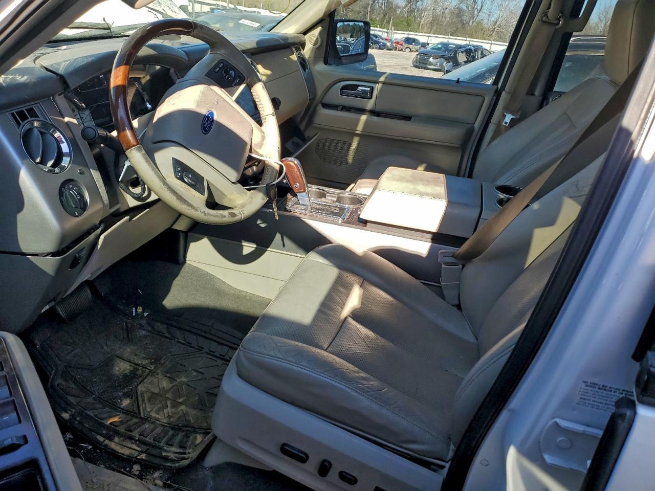 2010 Ford Expedition El Limited - Фото 7